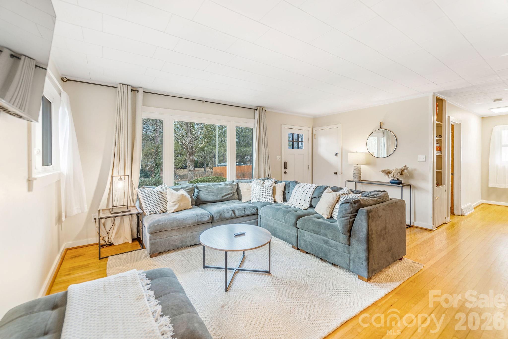 96 Oak Hill Road Candler NC 28715