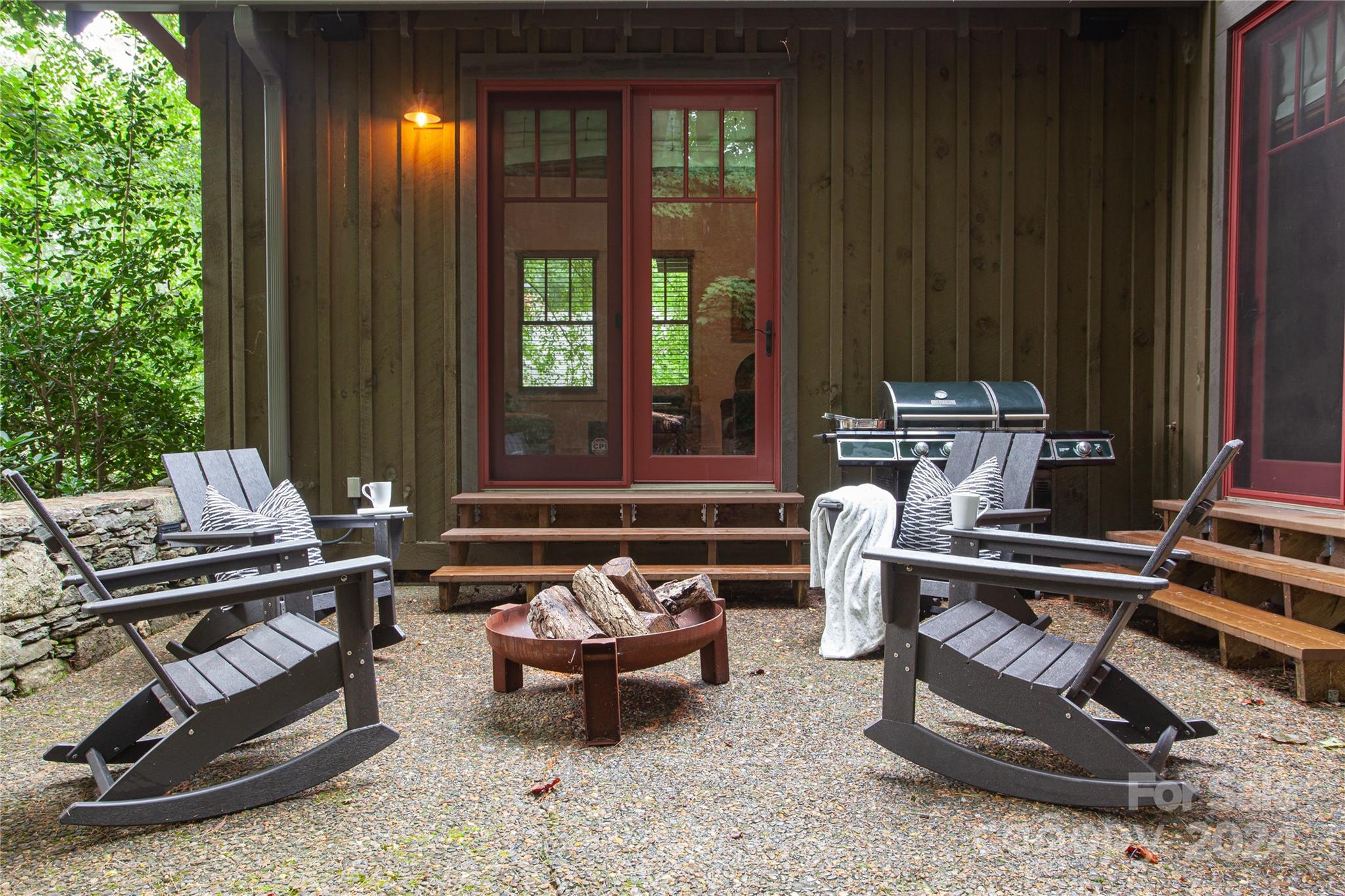 21 Chaucer Road Black Mountain NC 28711