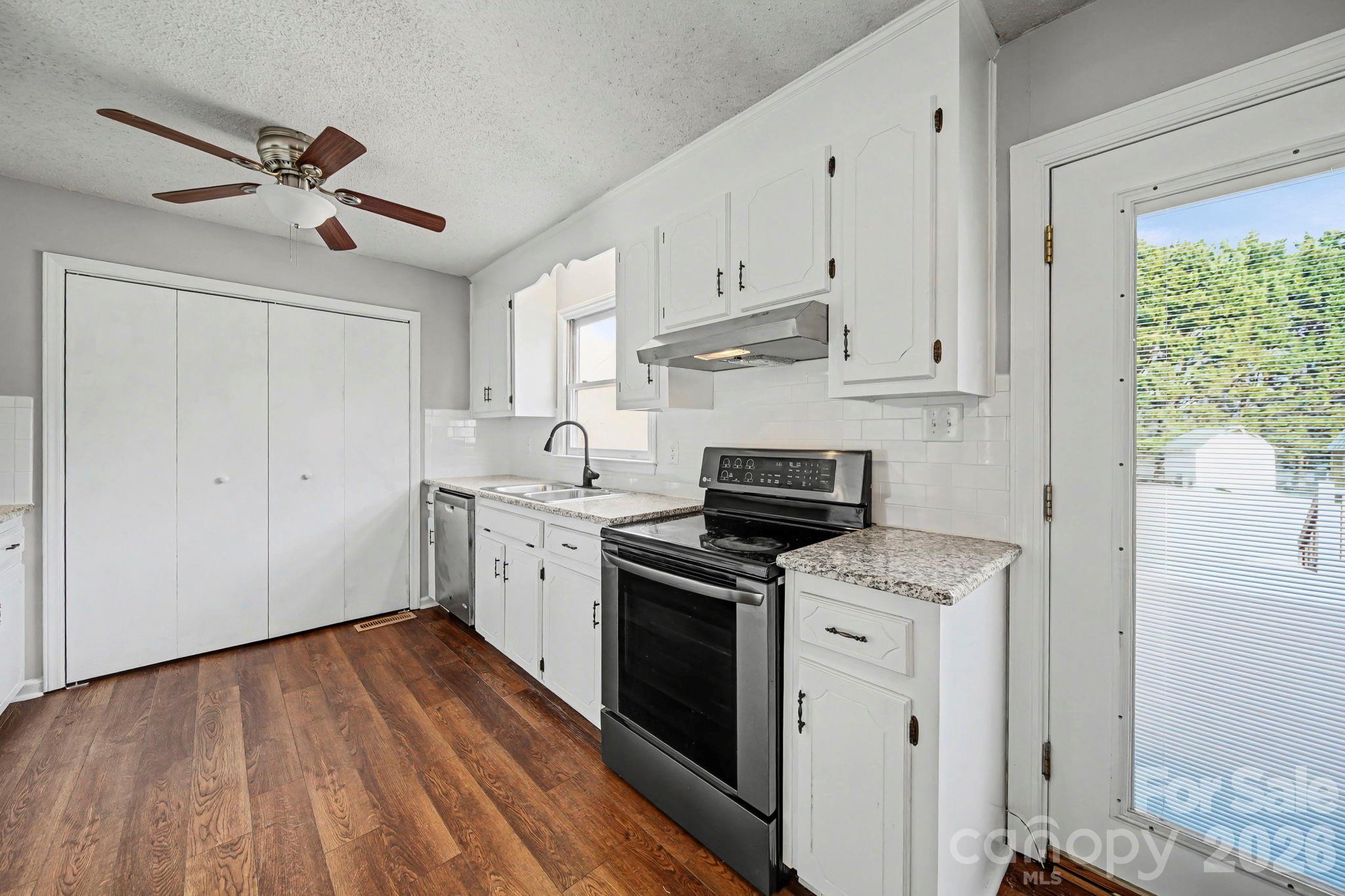 102 Roxie Lane Belmont NC 28012