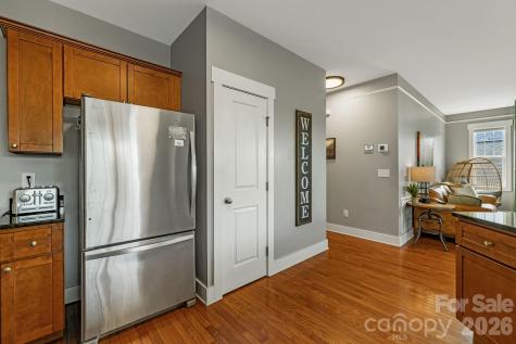 17 Byrdcliffe Lane Asheville NC 28805