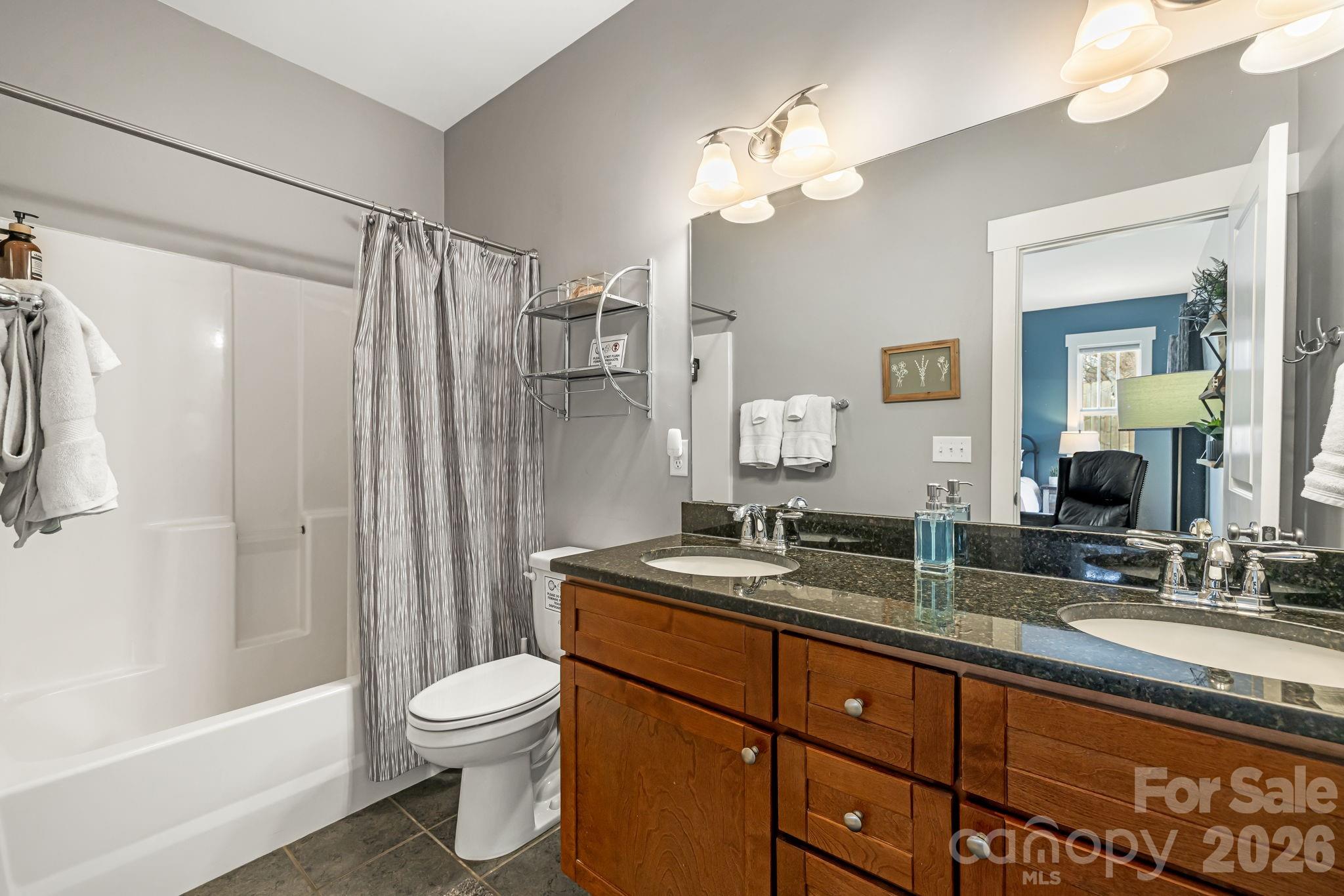 17 Byrdcliffe Lane Asheville NC 28805