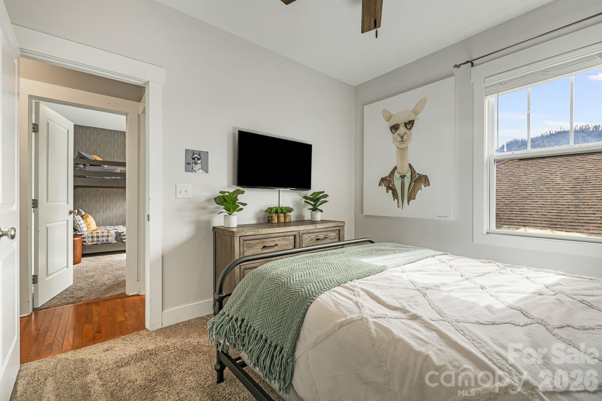 17 Byrdcliffe Lane Asheville NC 28805