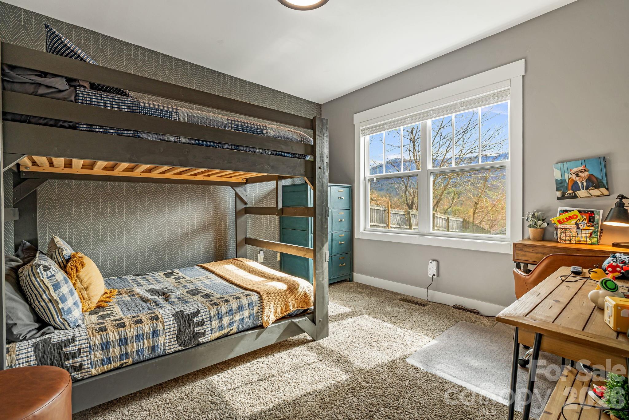 17 Byrdcliffe Lane Asheville NC 28805