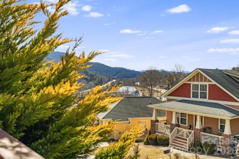 17 Byrdcliffe Lane Asheville NC 28805