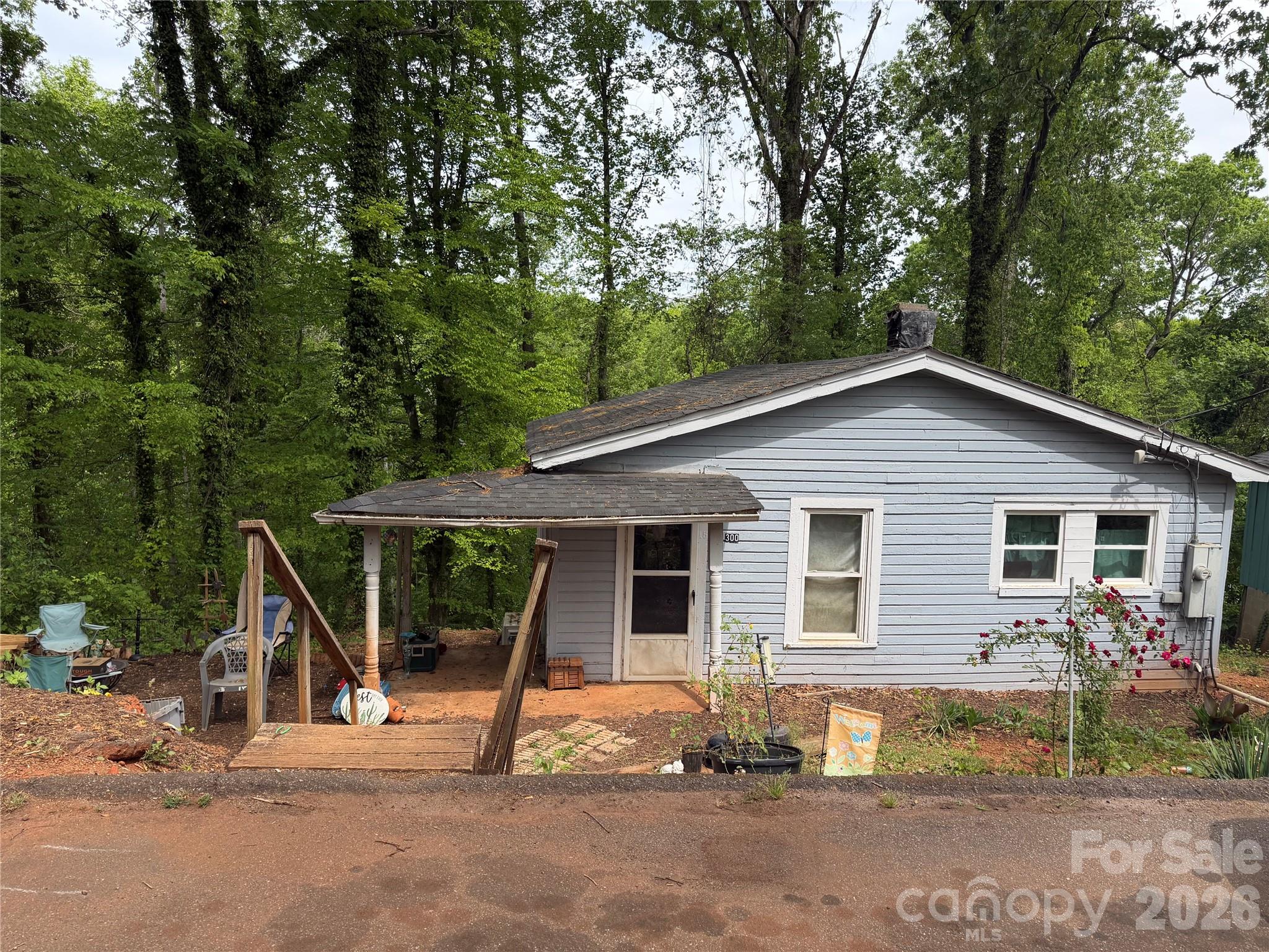 300/292 N Meridian Street Rutherfordton NC 28139