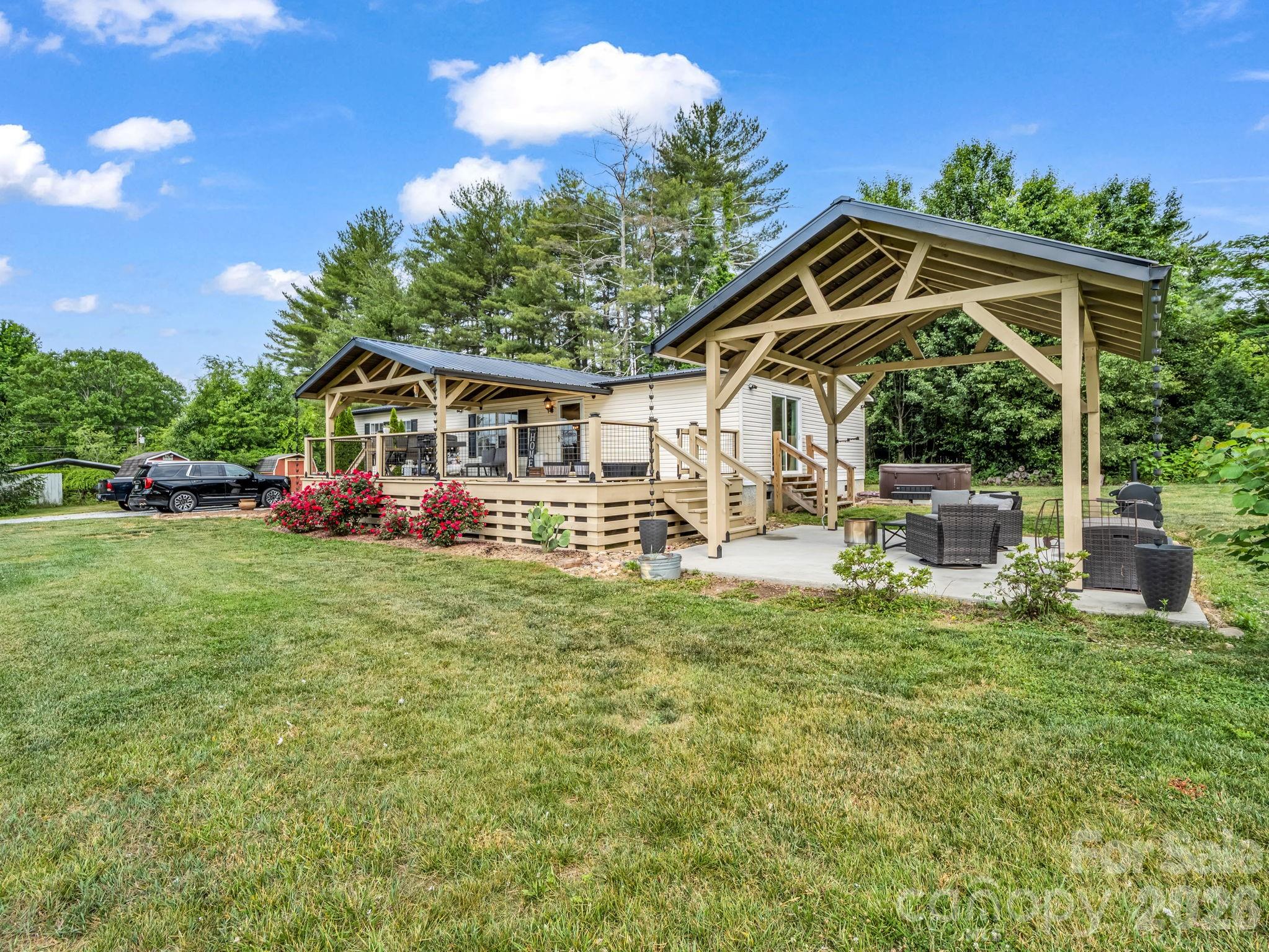 219 Jackson Loop Road Flat Rock NC 28731