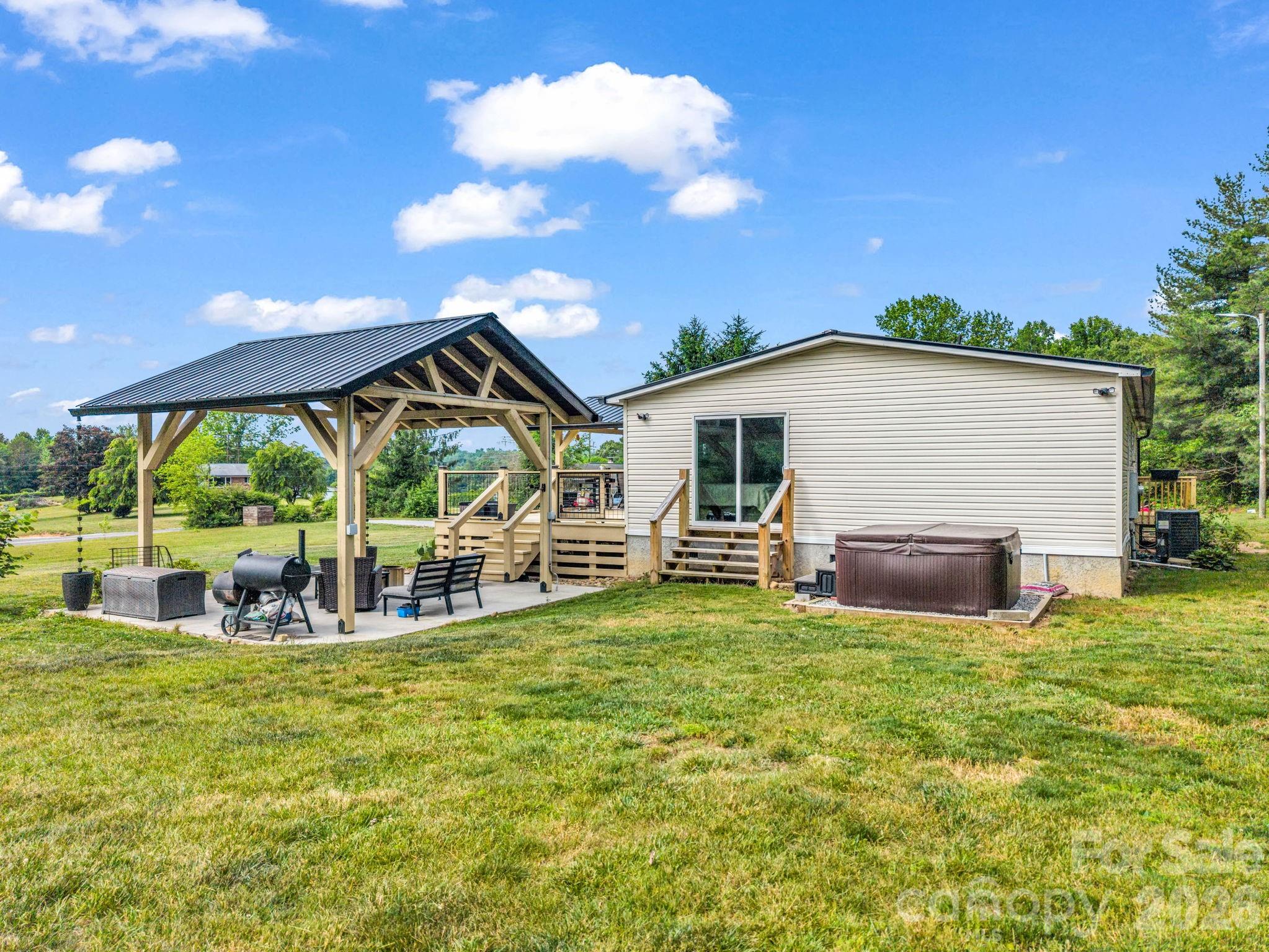 219 Jackson Loop Road Flat Rock NC 28731