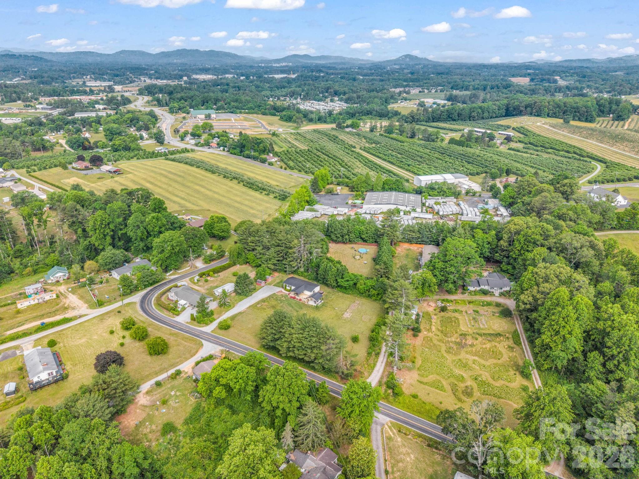 219 Jackson Loop Road Flat Rock NC 28731