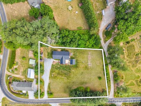219 Jackson Loop Road Flat Rock NC 28731