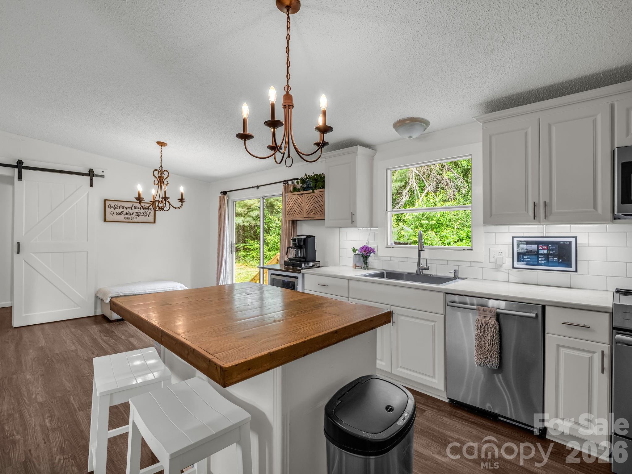 219 Jackson Loop Road Flat Rock NC 28731