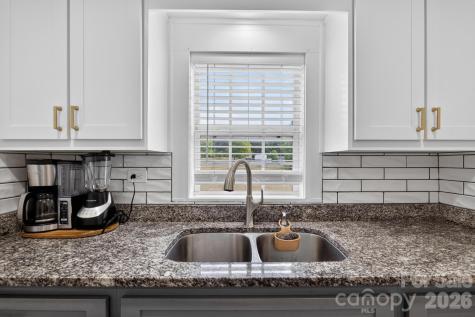 2076 Connelly Springs Road Lenoir NC 28645