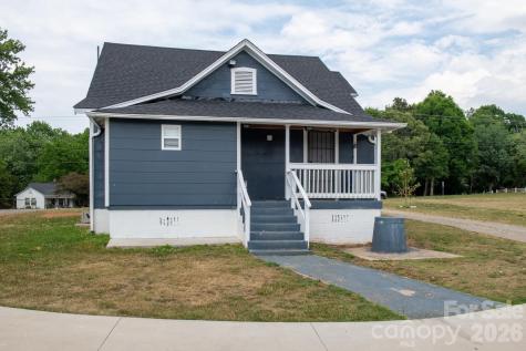 2076 Connelly Springs Road Lenoir NC 28645