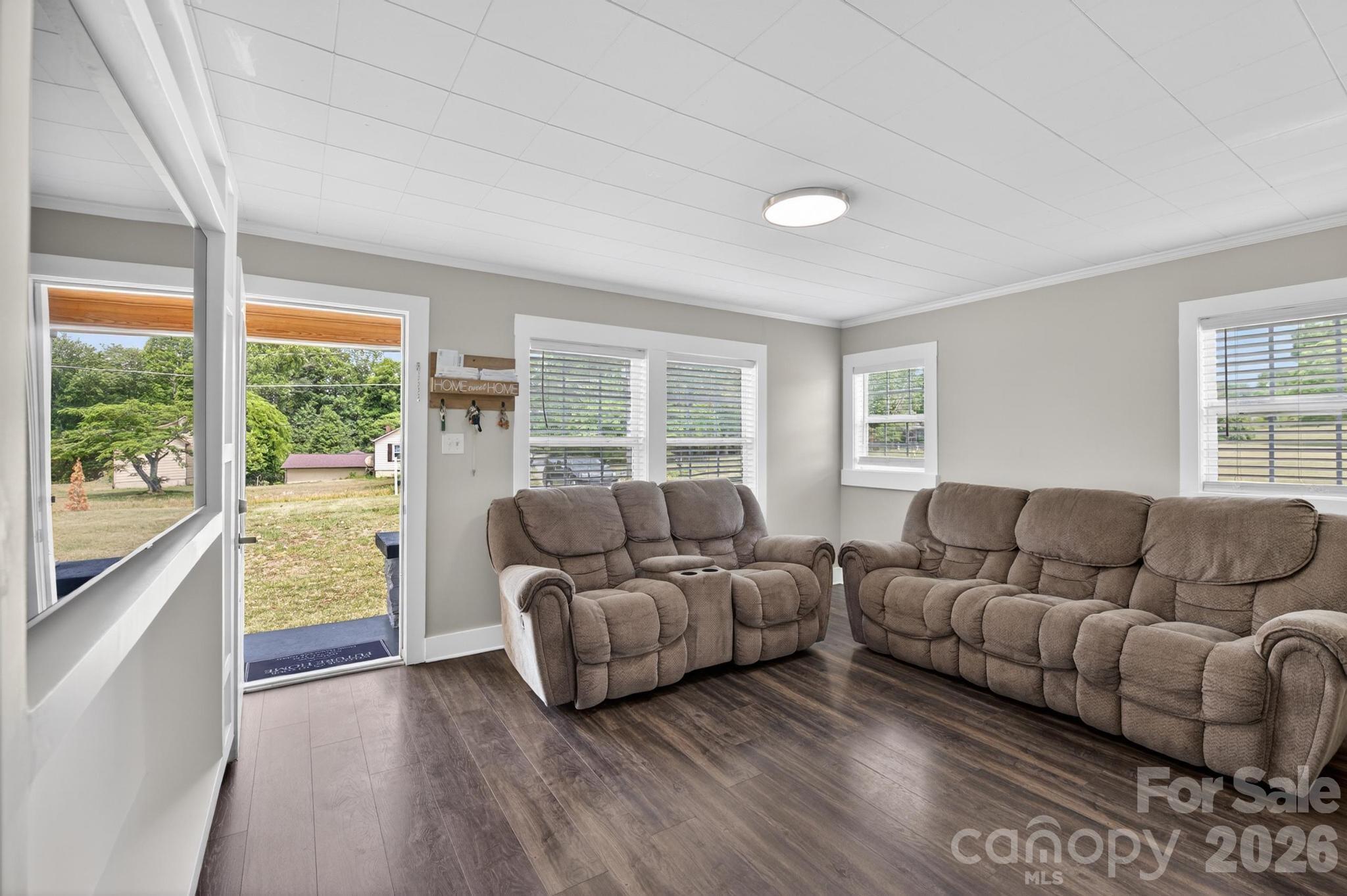 2076 Connelly Springs Road Lenoir NC 28645