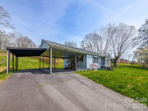 97 Tom Sparks Road Spruce Pine NC 28777
