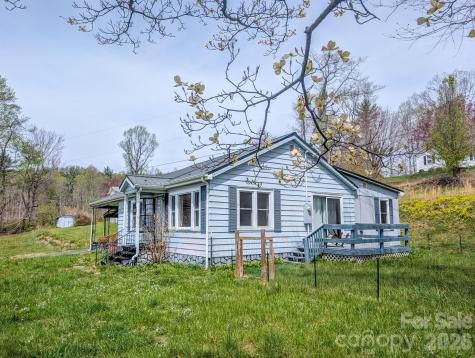 97 Tom Sparks Road Spruce Pine NC 28777