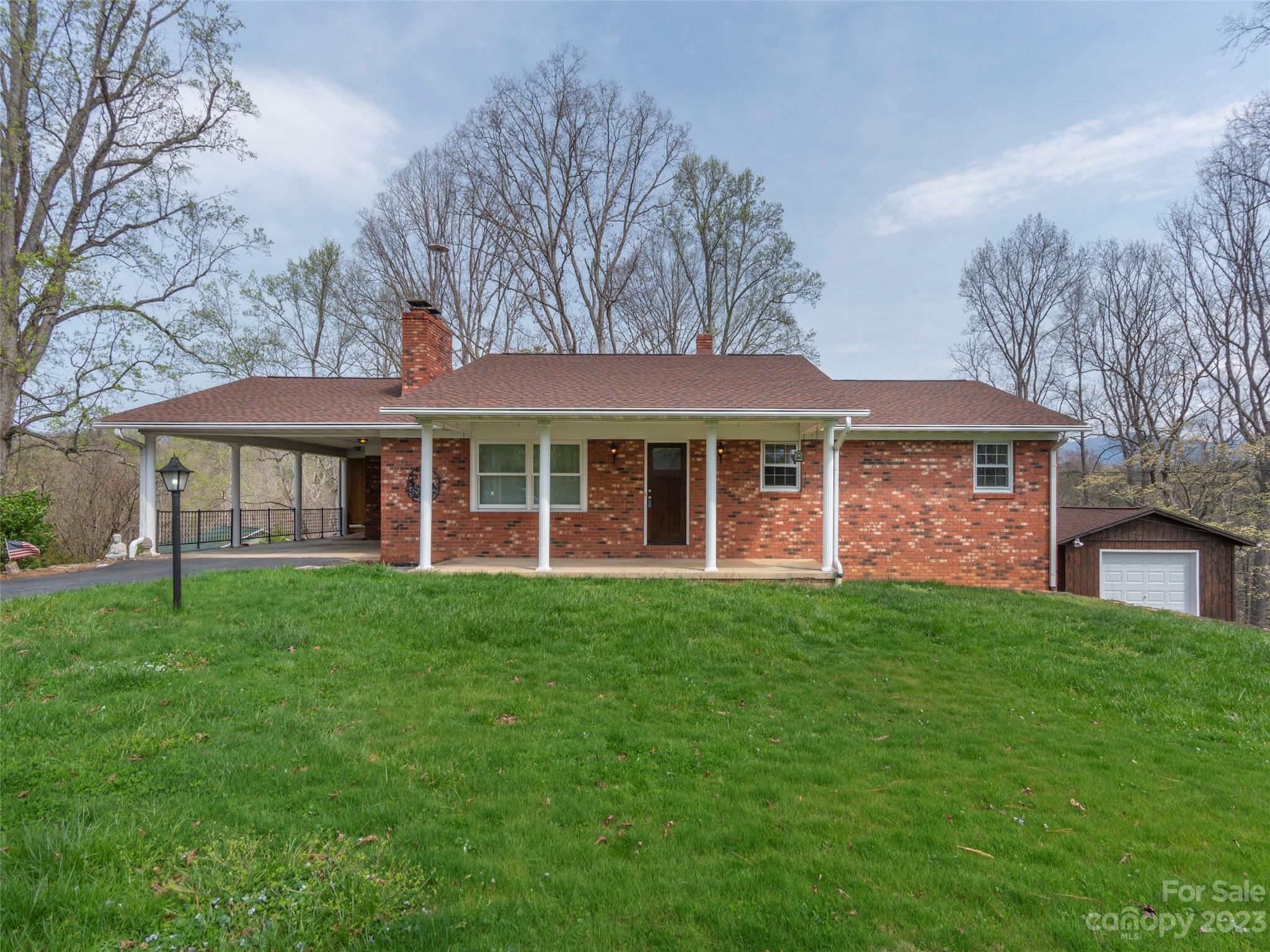 90 Hickory Tree Road Asheville NC 28805