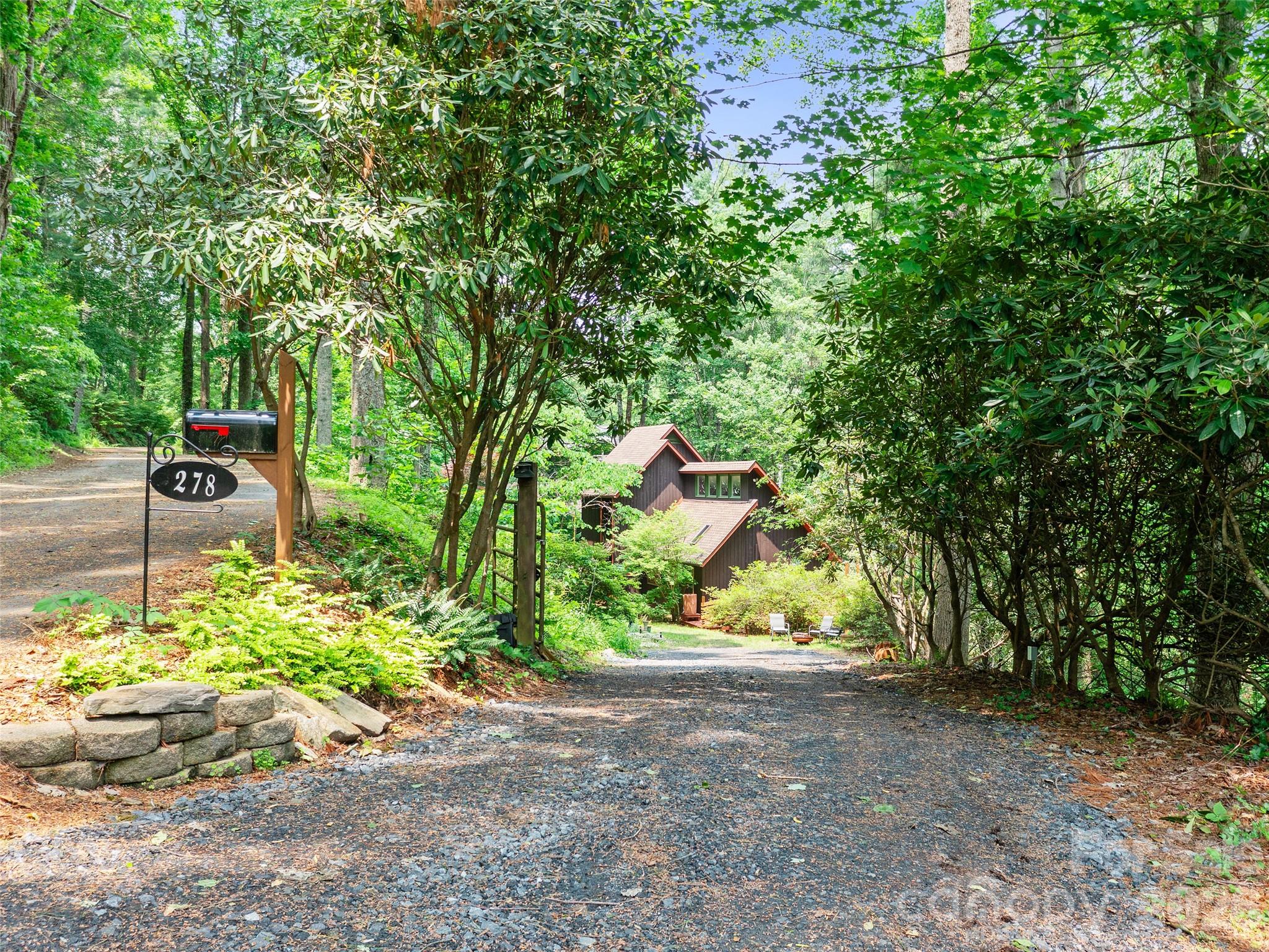 278 Mount View Drive Burnsville NC 28714