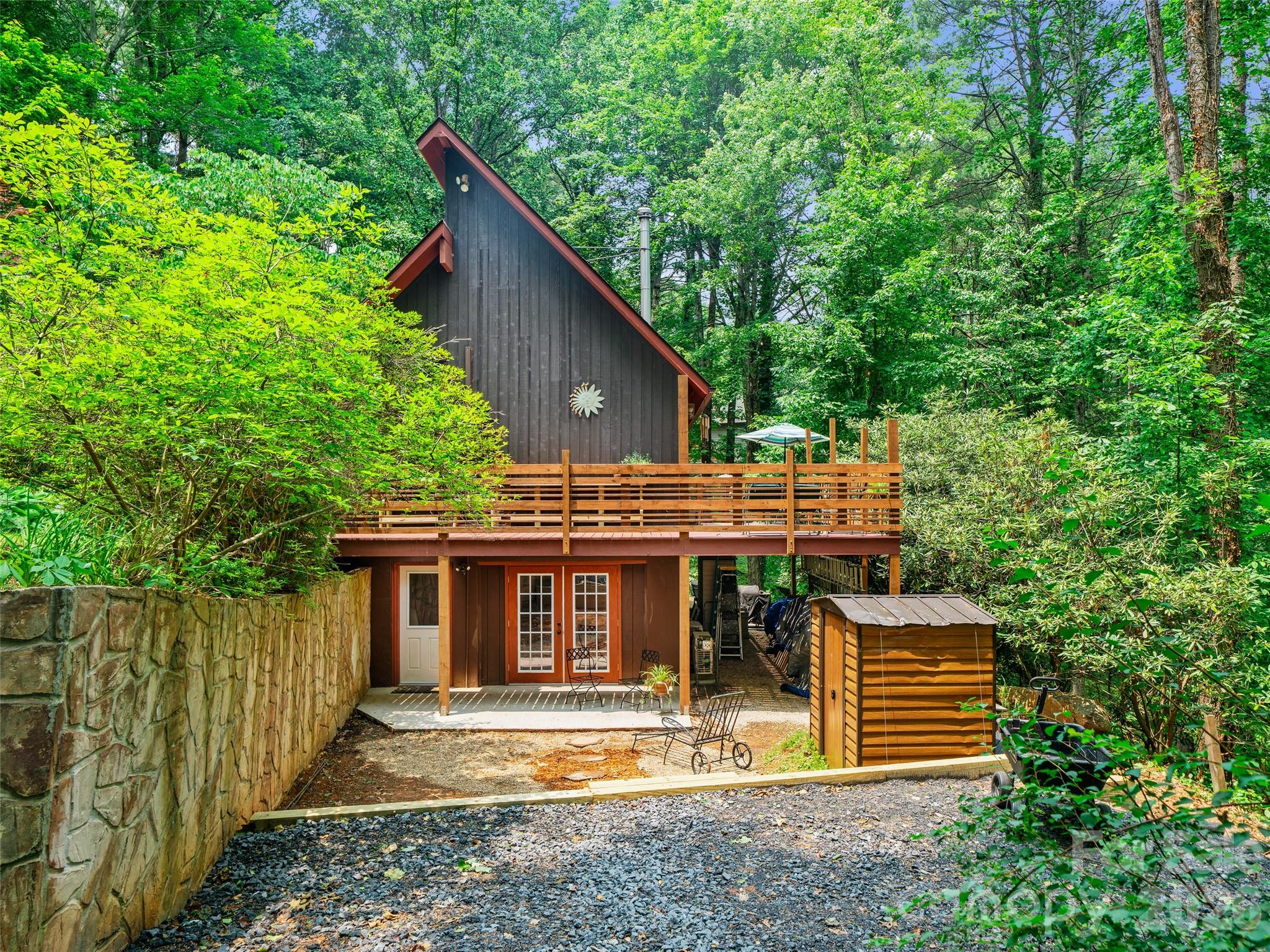 278 Mount View Drive Burnsville NC 28714