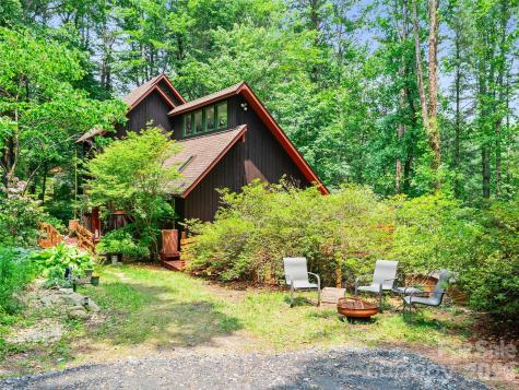 278 Mount View Drive Burnsville NC 28714