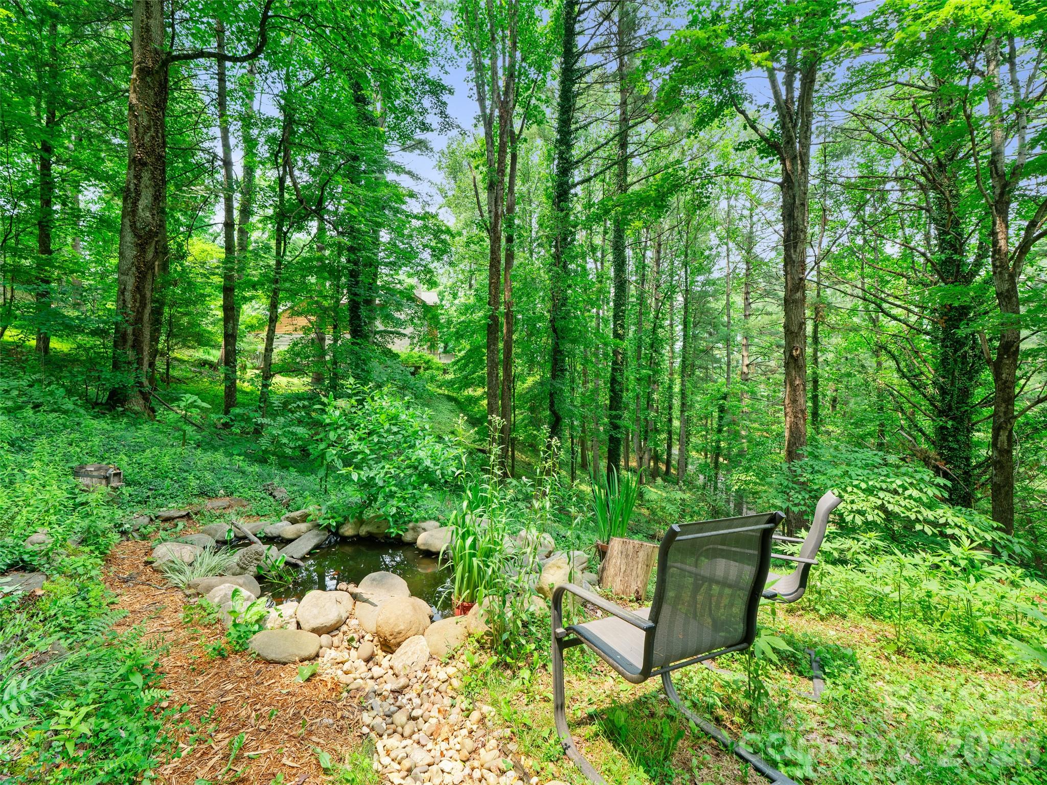 278 Mount View Drive Burnsville NC 28714