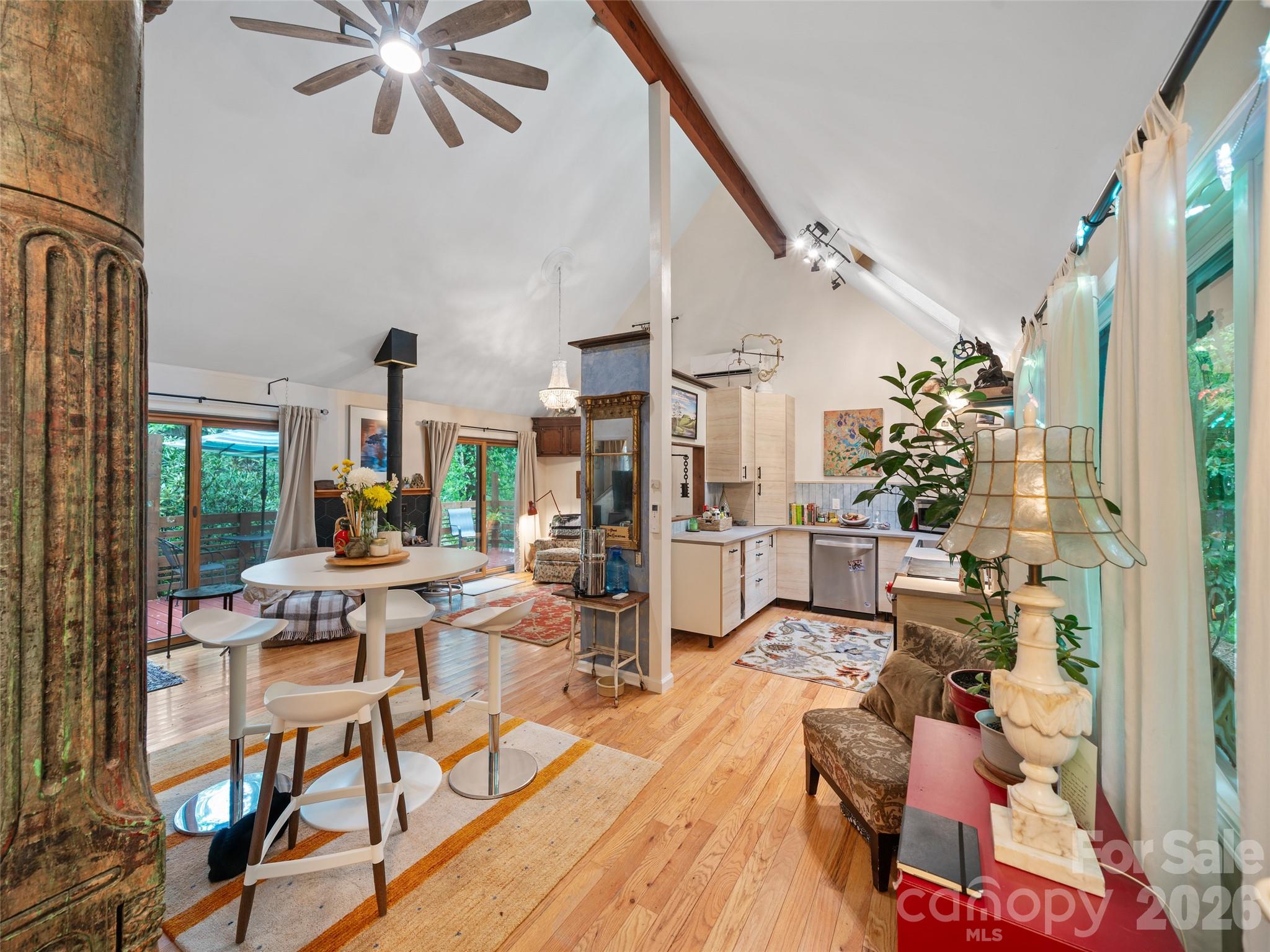 278 Mount View Drive Burnsville NC 28714