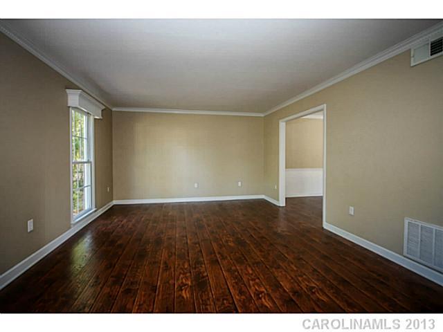 4739 Carberry Court Charlotte NC 28226