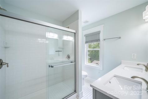 21 Bryant Street Asheville NC 28806