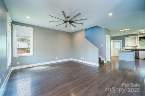 21 Bryant Street Asheville NC 28806