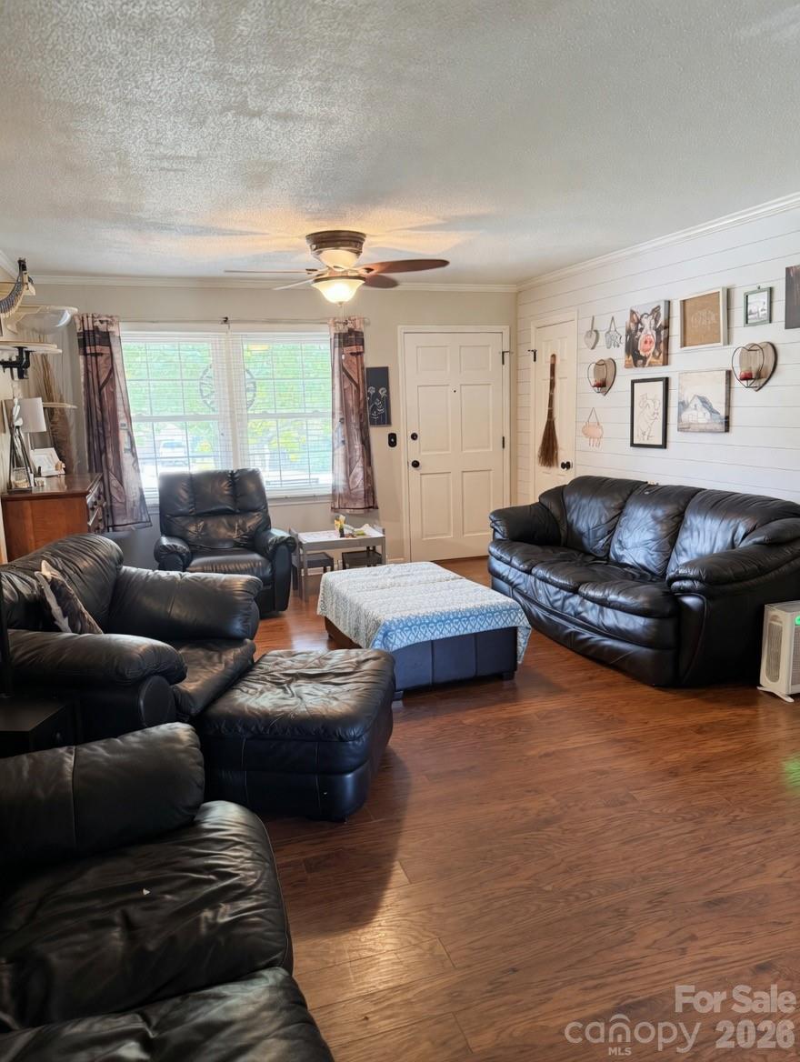 608 Cedar Drive Dallas NC 28034