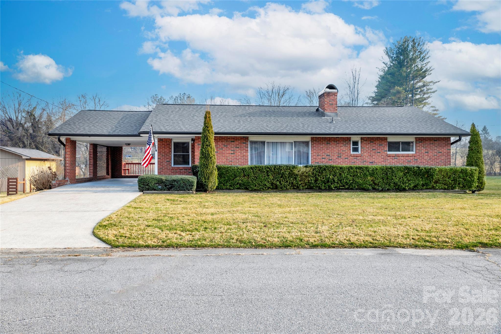112 Allison Road Brevard NC 28712