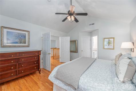 196 Rockhold Drive Asheville NC 28804