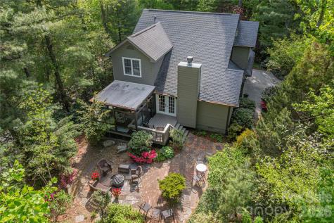 196 Rockhold Drive Asheville NC 28804