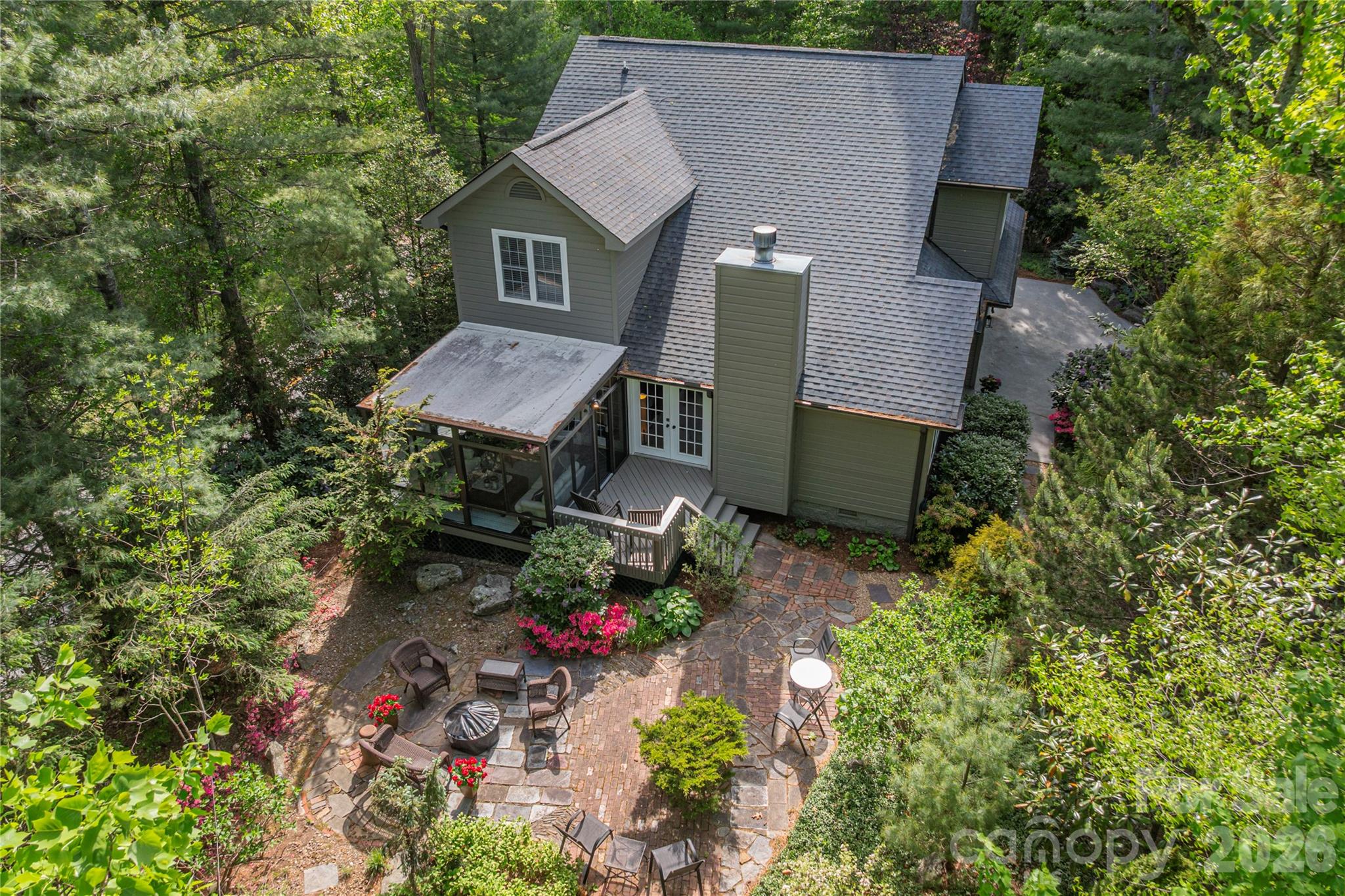 196 Rockhold Drive Asheville NC 28804