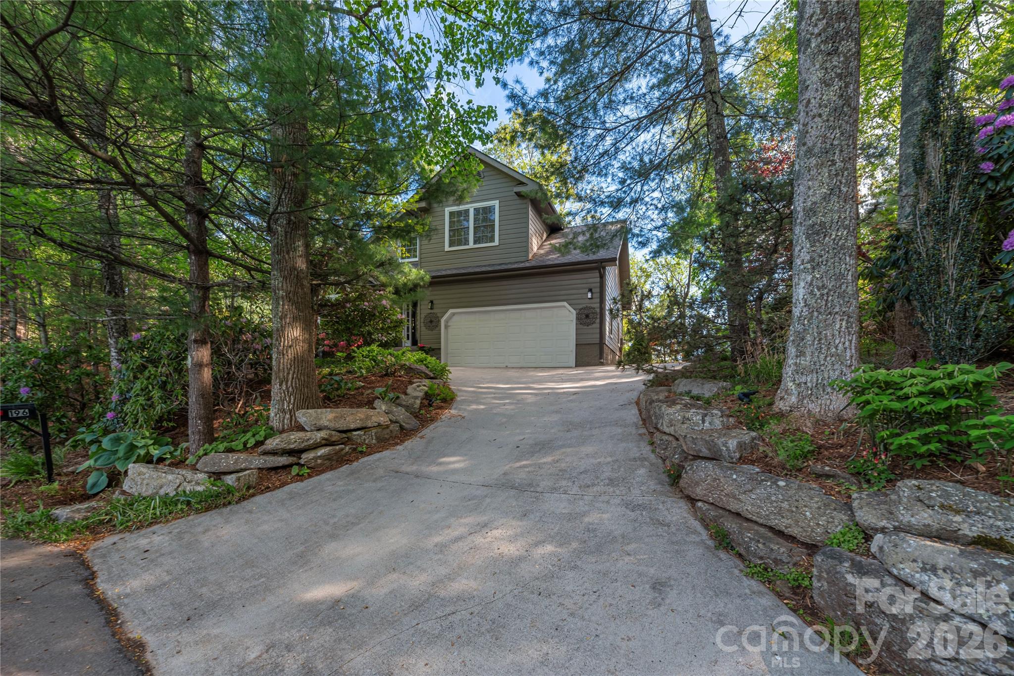 196 Rockhold Drive Asheville NC 28804