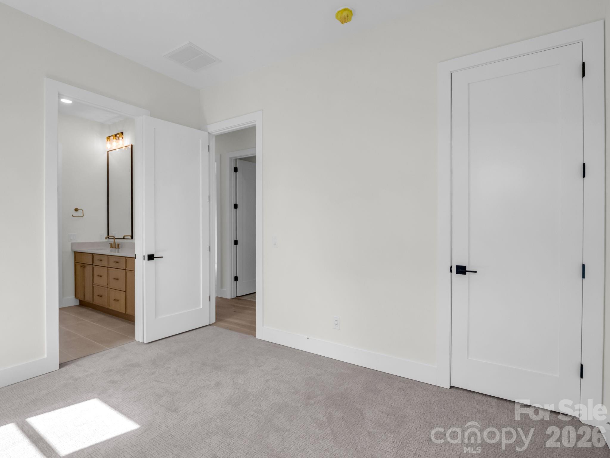 90 Summit Hill Road Hendersonville NC 28791