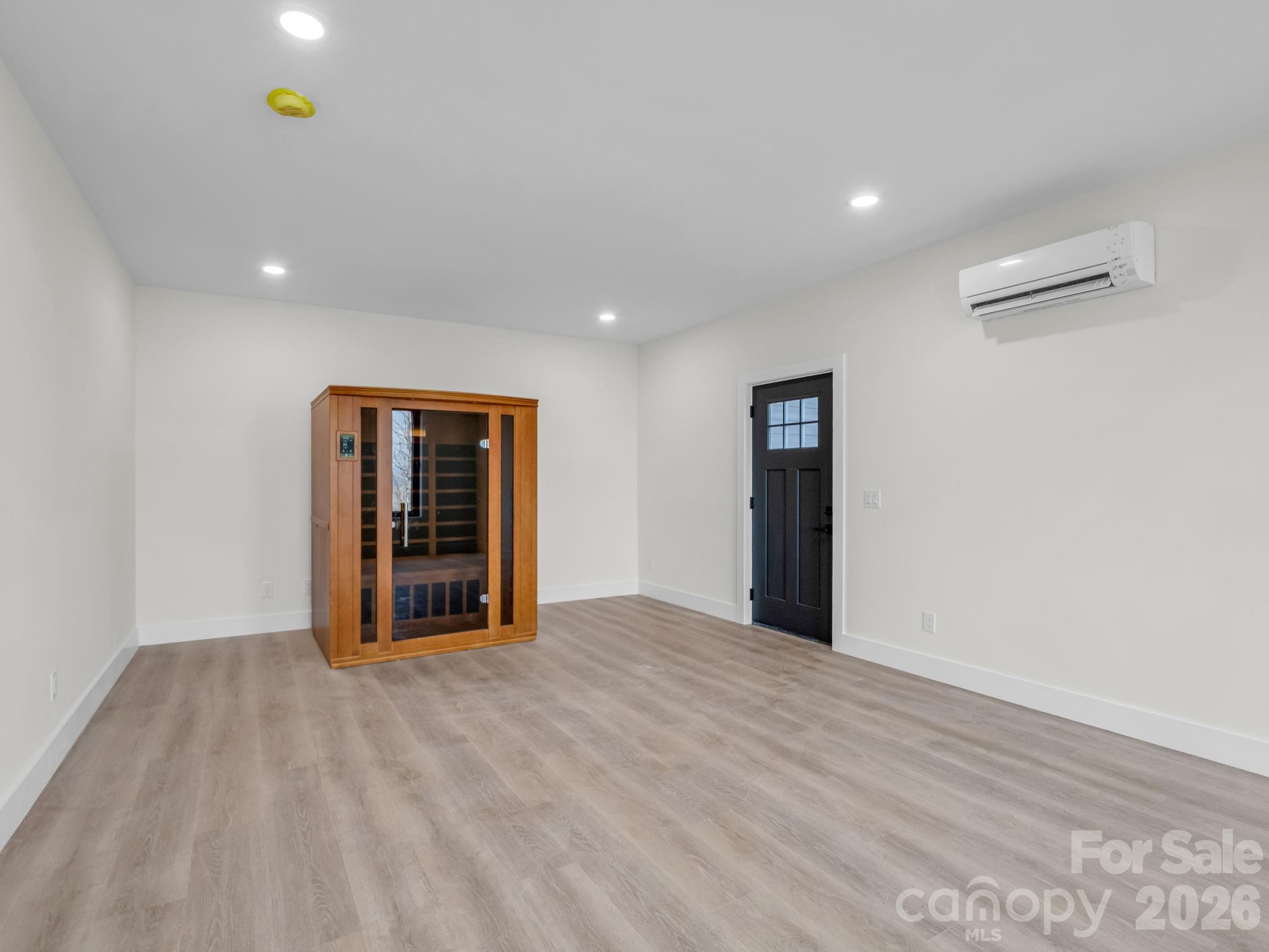 90 Summit Hill Road Hendersonville NC 28791