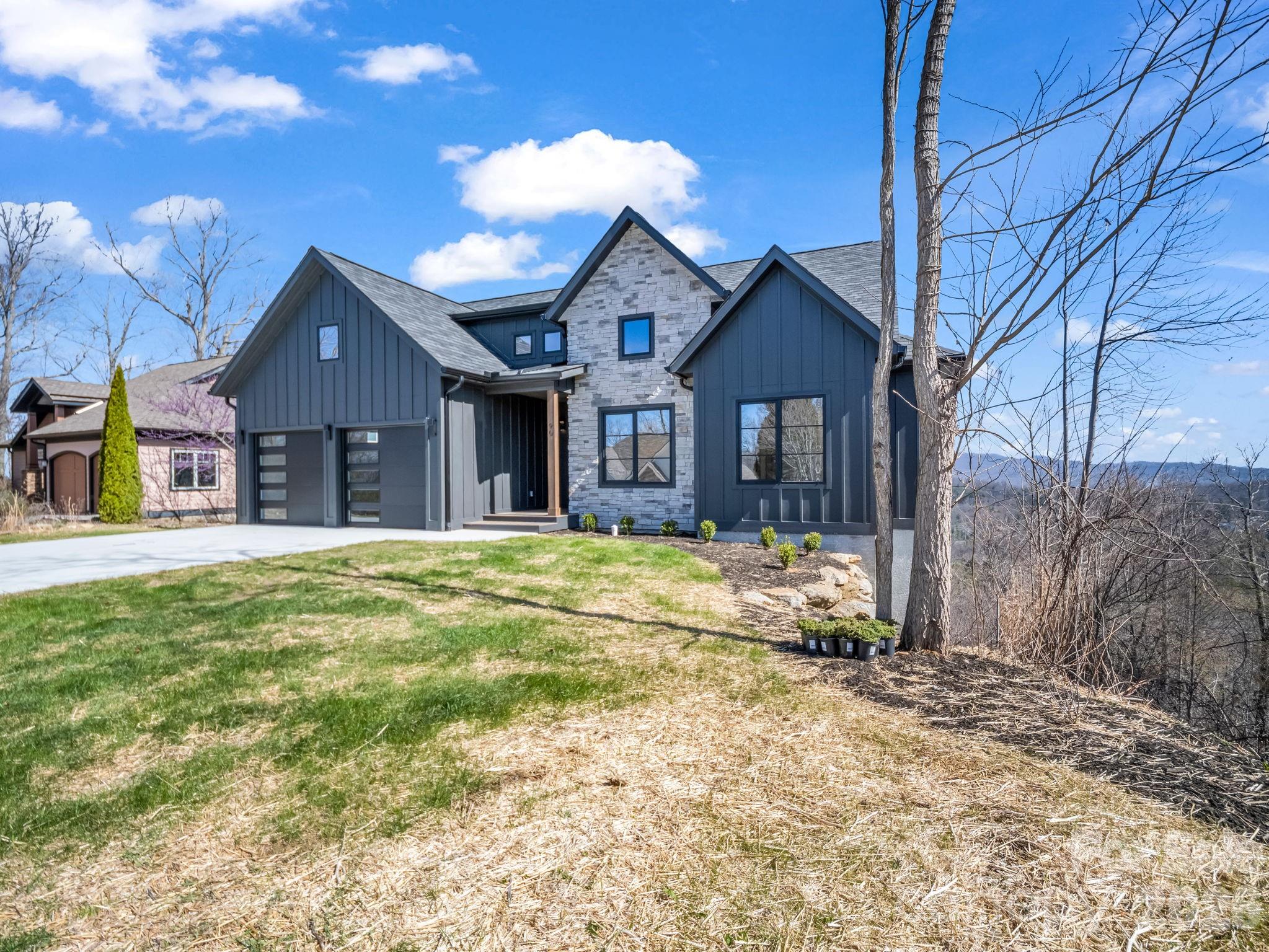 90 Summit Hill Road Hendersonville NC 28791