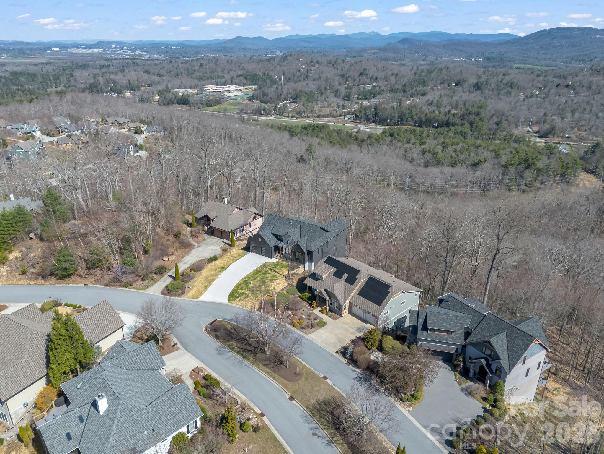 90 Summit Hill Road Hendersonville NC 28791