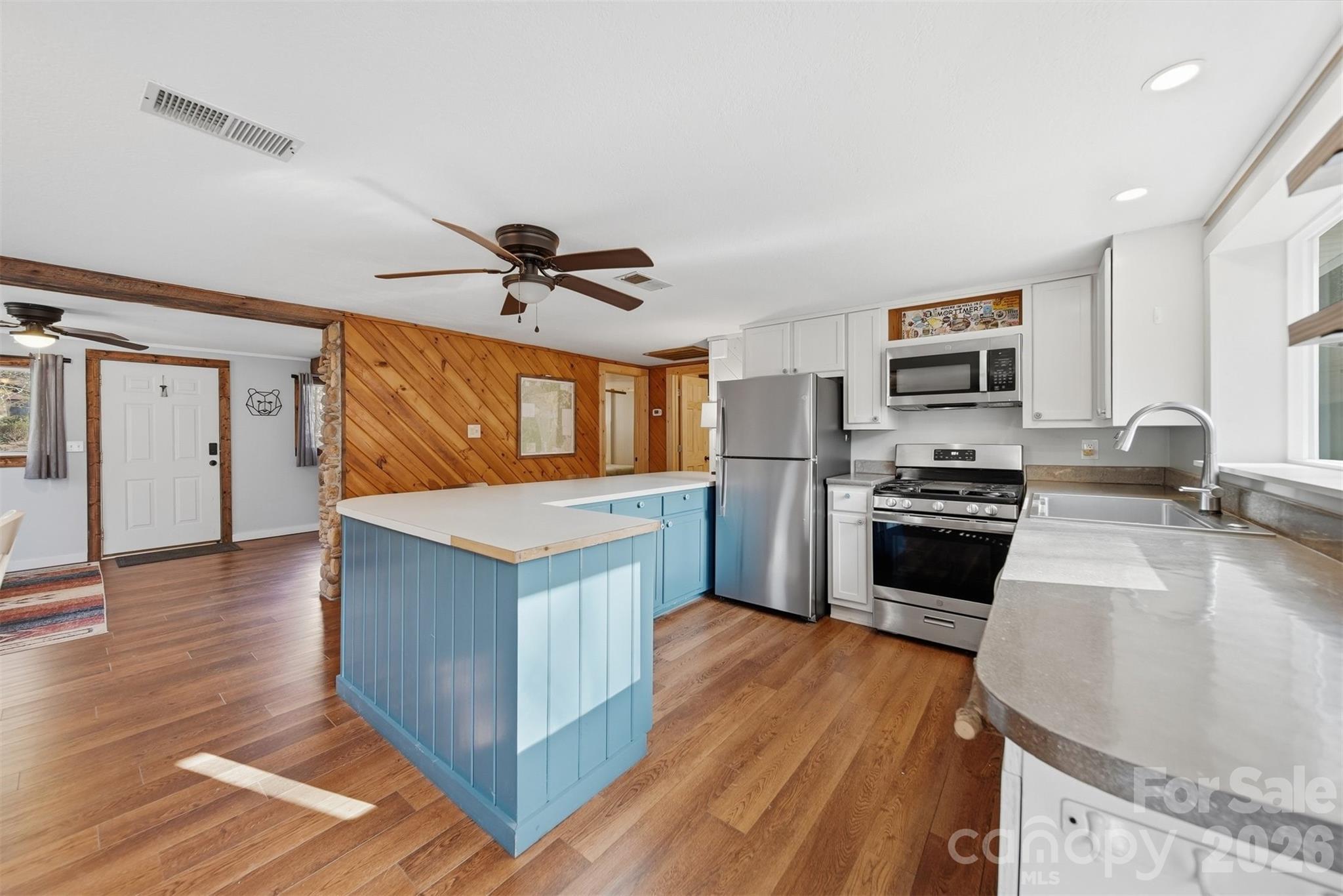 7495 Laurel Street Collettsville NC 28611