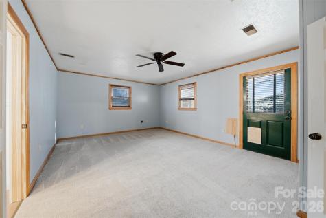 7495 Laurel Street Collettsville NC 28611