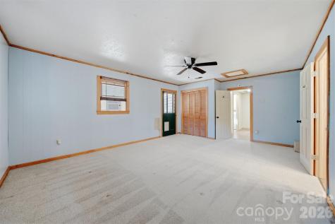 7495 Laurel Street Collettsville NC 28611