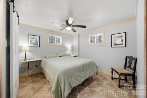 7495 Laurel Street Collettsville NC 28611