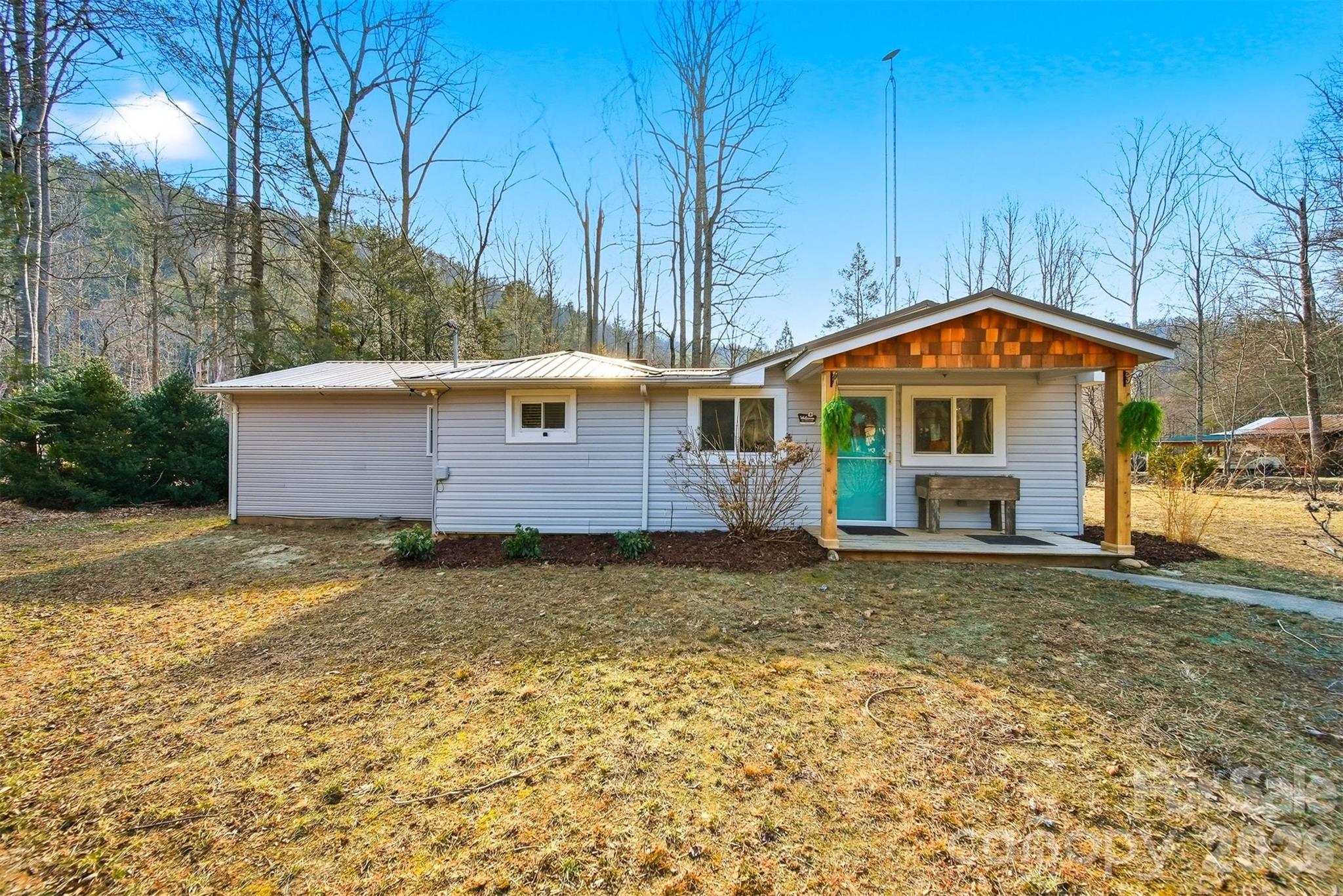 7495 Laurel Street Collettsville NC 28611