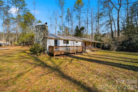 7495 Laurel Street Collettsville NC 28611