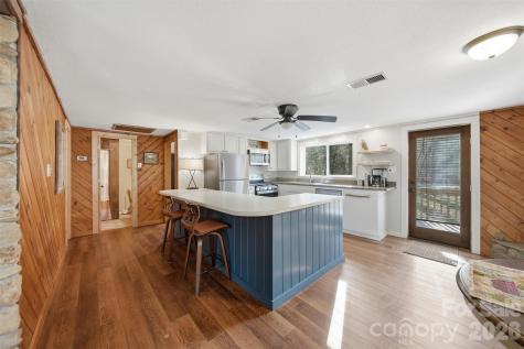 7495 Laurel Street Collettsville NC 28611