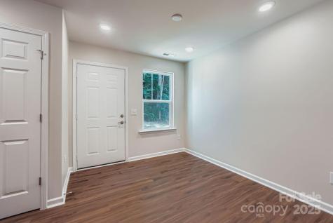 1758 J Julian Lane Charlotte NC 28208