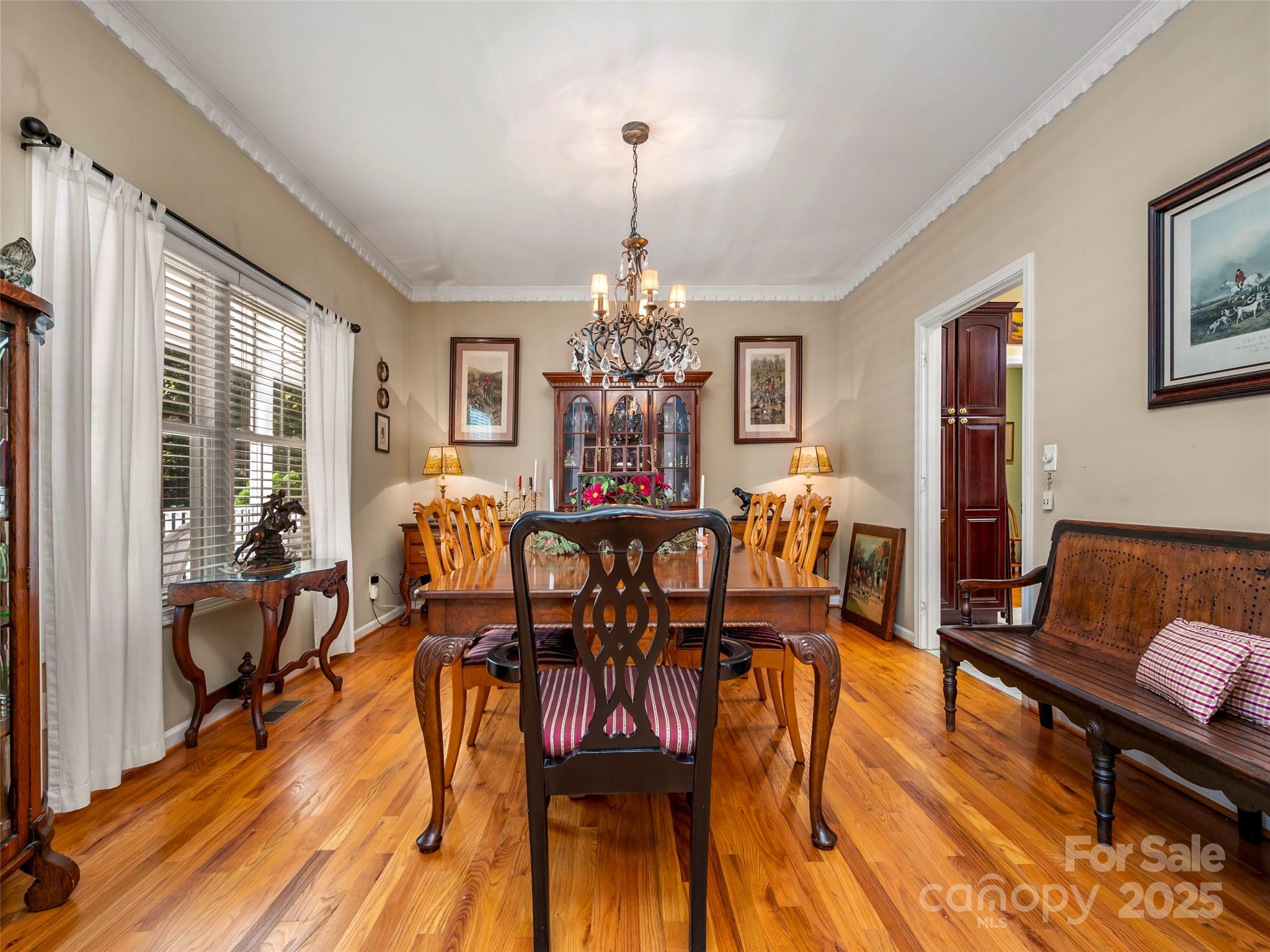 89 Memory Lane Saluda NC 28773
