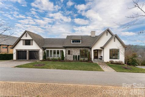 22 Snap Dragon Court Asheville NC 28804