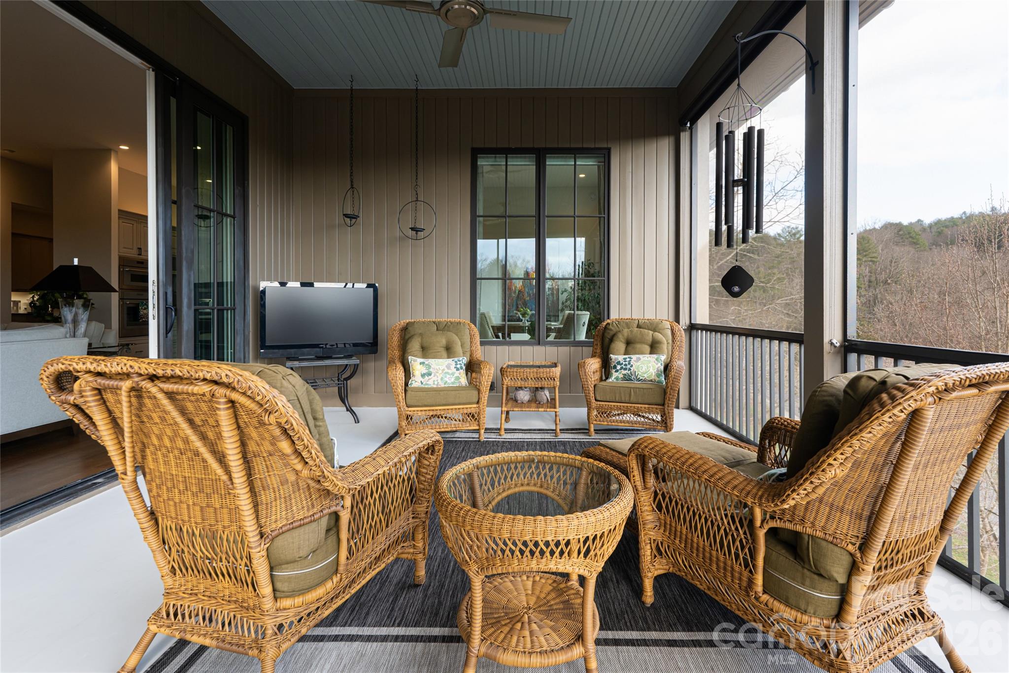 22 Snap Dragon Court Asheville NC 28804