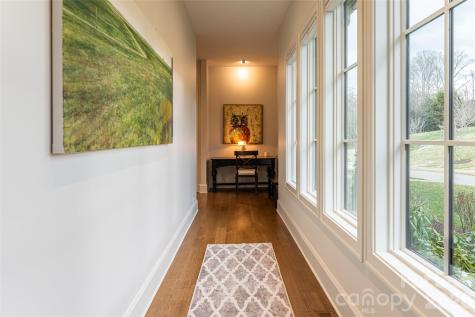 22 Snap Dragon Court Asheville NC 28804